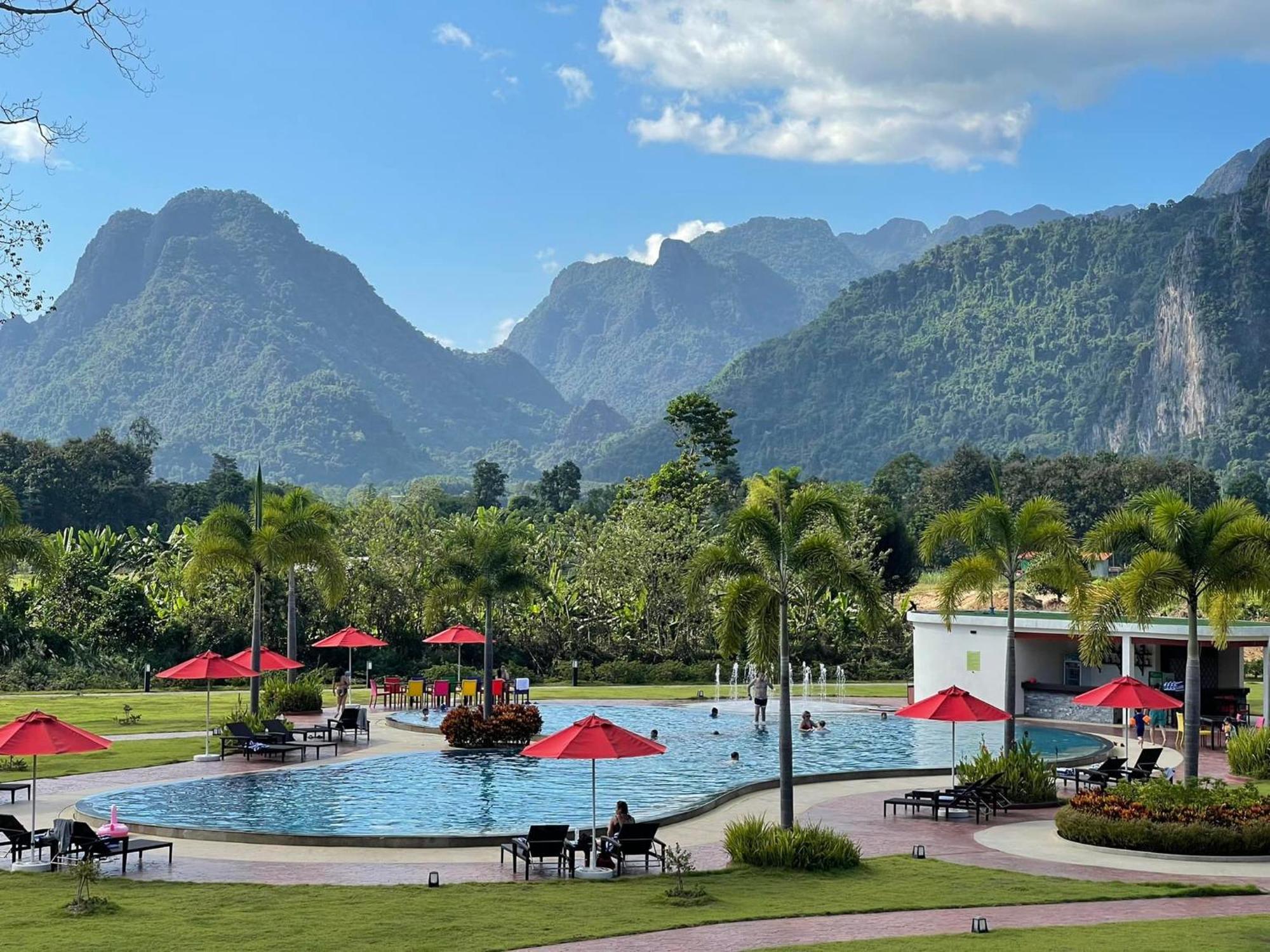 Tmark Resort Vangvieng Ванг Виенг Екстериор снимка